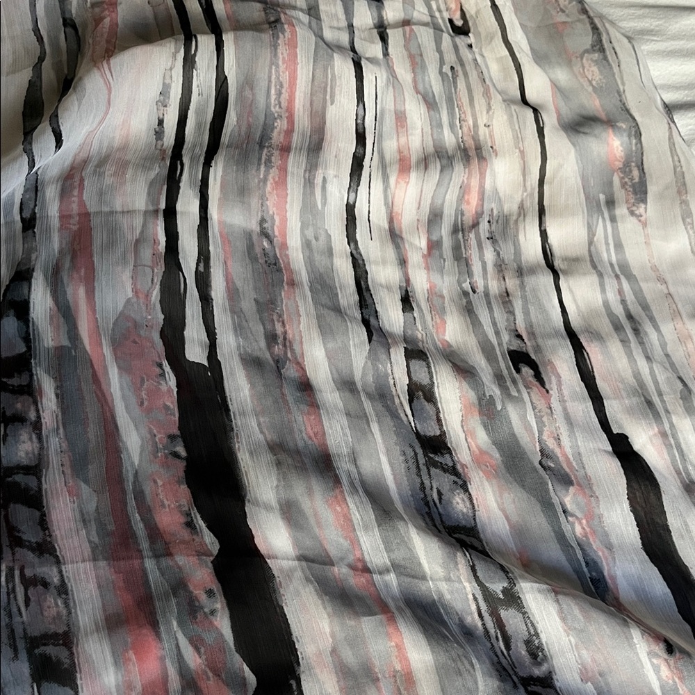 100% Silk Lightweight Sheer Abstract Black Grey Pink Brushstrokes Size 72X22” - Picture 3 of 3
